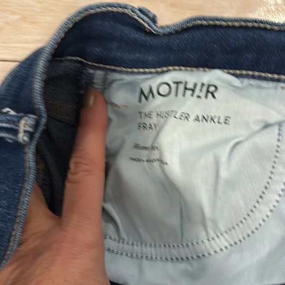 MOTHER The Hustler Ankle Fray in Home Movies wash. Size 30. - Picture 5 of 6